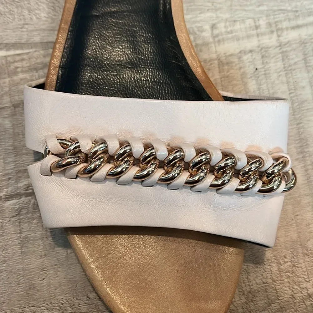 Coach Seabreeze Leather Ankle Strap Sandal w/chain size 7